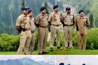 Director General of Police, J&K, Nalin Prabhat, conducted an operational review of Temporary Operating Bases (TOBs) established at strategic locations on the northern face of the Pir Panjal range.