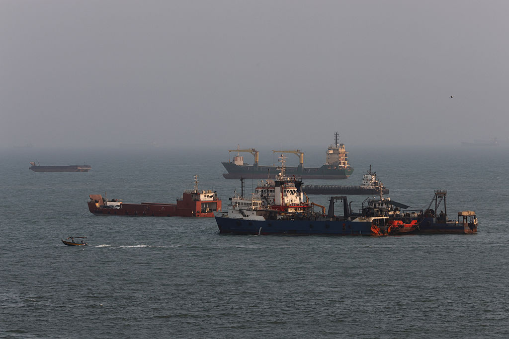 No Passage Through Hormuz Without Iranian Coordination, Says IRGC Navy