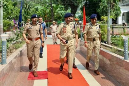 DG-P J&K Nalin Prabhat Reviews Security Grid, Crime Situation and Operational Preparedness in Jammu
