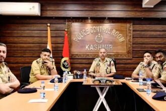 Nalin Prabhat, DGP, along with IG Kashmir Zone, conducted an Op Review, with all Districts and Ranges of Kashmir.
