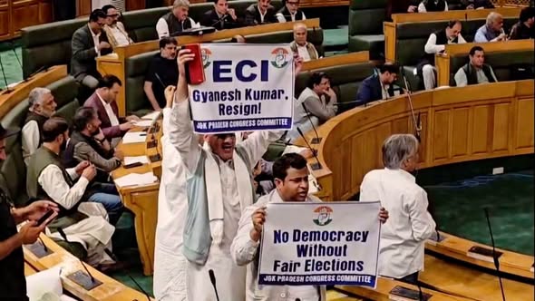 Congress MLA Iftikhar Ahmed, along with Nizamuddin Bhat and Irfan Hafeez Lone, staged a protest in the J&K Assembly over the alleged “Vote Chori” issue.