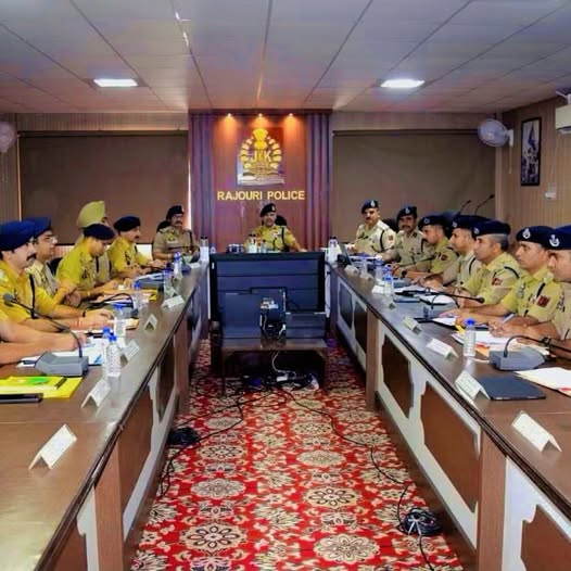 DGP Nalin Prabhat IPS , IG Jammu Tejinder Singh IPS Review Anti-Terror Operations, Security Grid In Rajouri