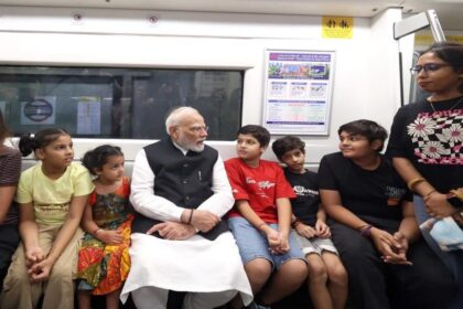 PM Modi Shares Moments From His Delhi Metro Journey To And From SRCC Programme