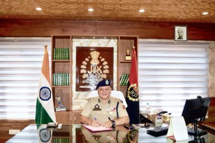 Mubassir Latifi, IPS, Assumes Charge as DIG, IR Kashmir