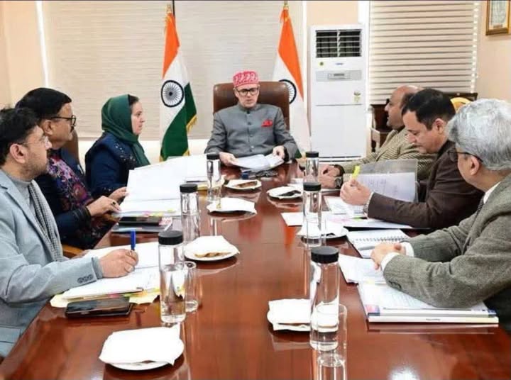 J&K Cabinet clears raising retirement age of Judicial Officers to 62 years ; Retired Officers to return back to Job .