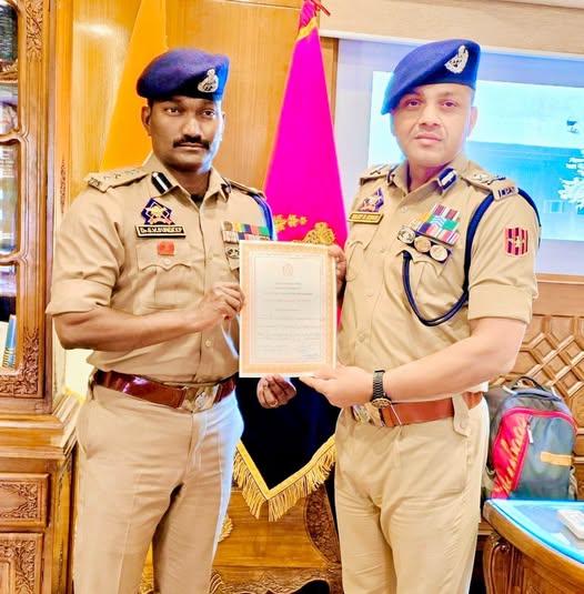 IGP KASHMIR FELICITATES SRINAGAR POLICE FOR BUSTING ORGANISED INTER-STATE NARCOTICS NETWORK