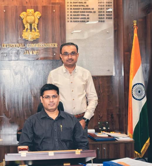 Dr Vikas Kundal (IAS ) takes over as Divisional Commissioner Jammu.
