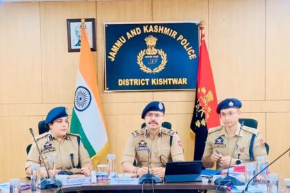 Jammu Zone Inspector General of Police (IGP) Tejinder Singh (IPS), Accompanied by DIG Sargun Shukla (IPS), Visits Kishtwar and Reviews Security and Operational Preparedness.